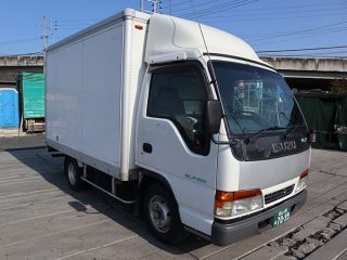 いすゞ　KC - NKR66EAV