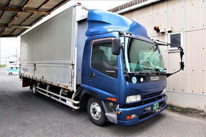 いすゞ　４t　